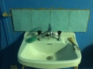 Tiling my sink Tiling my sink
